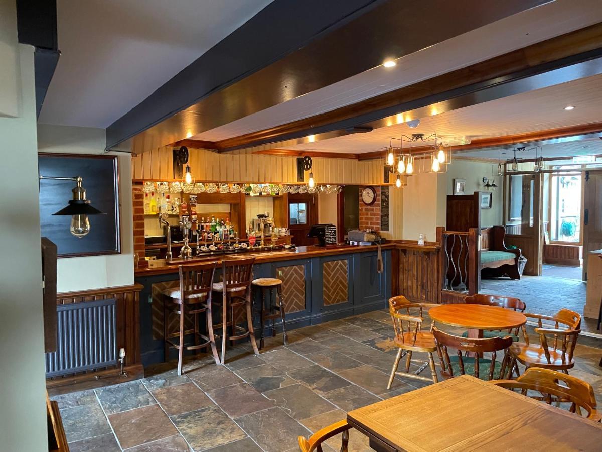 The Swan Inn East Ilsley Buitenkant foto