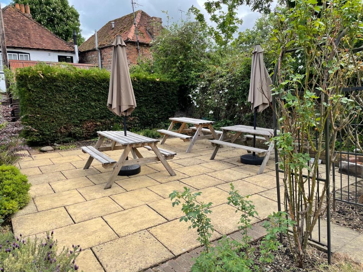 The Swan Inn East Ilsley Buitenkant foto
